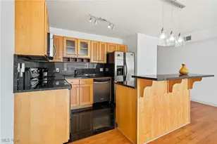 2222 Detroit Ave, Loveland, OH 44113 - Photo 30