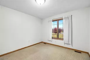 2366 Stony Hill Rd, Hinckley, OH 44233 - Photo 4