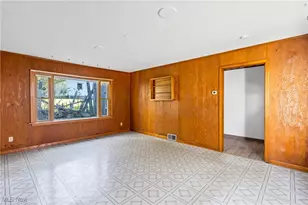 1538 Republic Ave, Youngstown, OH 44505 - Photo 10