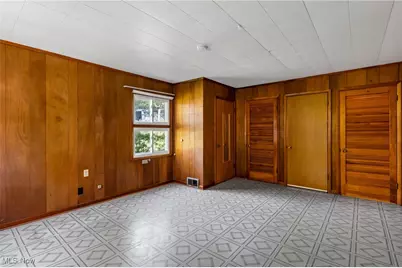 1538 Republic Avenue, Youngstown, OH 44505 - Photo 6