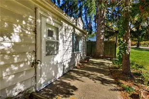 1538 Republic Ave, Youngstown, OH 44505 - Photo 20