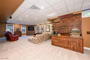 8540 River View Dr, Garrettsville, OH 44231 - Photo 42