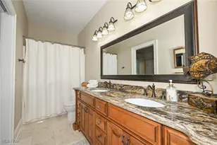 8540 River View Dr, Garrettsville, OH 44231 - Photo 32