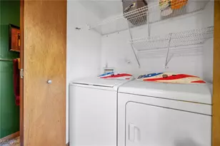 580 Colchester Ct, Akron, OH 44319 - Photo 18