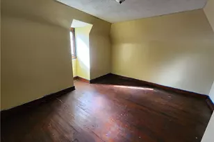 1854 5th Ave, Youngstown, OH 44504 - Photo 32