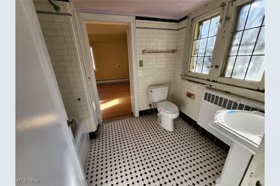 1854 5th Avenue, Youngstown, OH 44504 - Photo 20