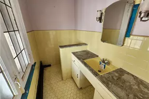 1854 5th Ave, Youngstown, OH 44504 - Photo 16