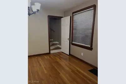 16212 Elsienna Avenue, Loveland, OH 44135 - Photo 6