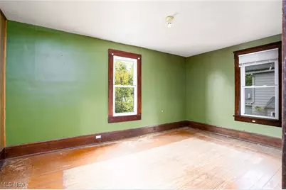 30 W Hiram Street, Barberton, OH 44203 - Photo 18