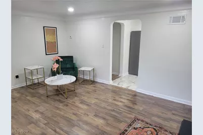 5285 Mardale Avenue, Huber Heights, OH 44146 - Photo 8