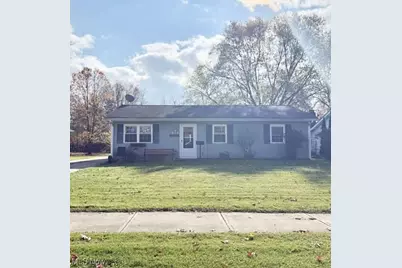 492 Crocker Boulevard, Chardon, OH 44024 - Photo 1