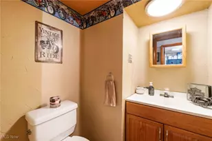 15167 Cricket Ln, East Liverpool, OH 43920 - Photo 16