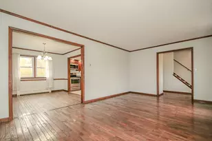 10315 Pinegate Dr, Chardon, OH 44024 - Photo 8