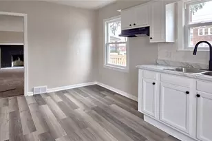 17 N Richview Ave, Youngstown, OH 44509 - Photo 12