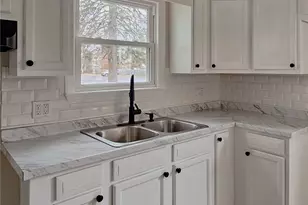 17 N Richview Ave, Youngstown, OH 44509 - Photo 10