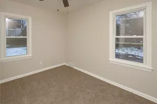 17 N Richview Ave, Youngstown, OH 44509 - Photo 14