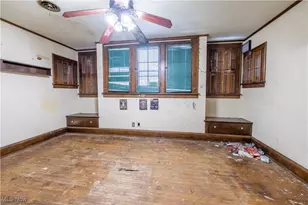 222 Central Pkwy Ave SE, Warren, OH 44483 - Photo 20