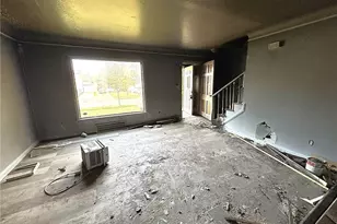 3957 Strandhill Rd, Loveland, OH 44118 - Photo 8