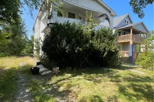 3326 E 132nd St, Loveland, OH 44120 - Photo 1