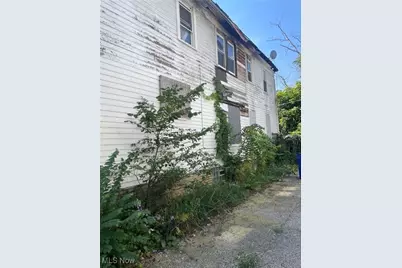 3326 E 132nd Street, Loveland, OH 44120 - Photo 2