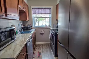 19436 Van Aken Blvd, Huber Heights, OH 44122 - Photo 4