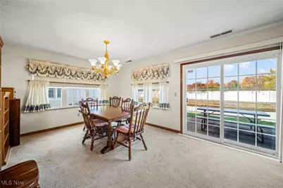 322 Chesapeake Cove, Painesville, OH 44077 - Photo 10