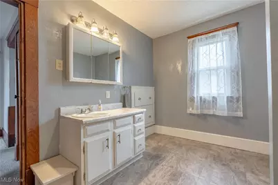 174 W Wayne Street, Alliance, OH 44601 - Photo 22