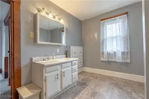 174 W Wayne St, Alliance, OH 44601 - Photo 22