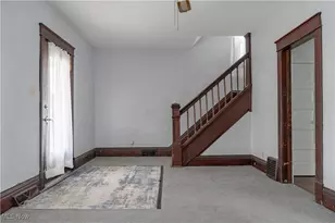 174 W Wayne St, Alliance, OH 44601 - Photo 8