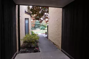 987 Hampton Ridge Dr, Akron, OH 44313 - Photo 48