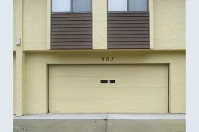 987 Hampton Ridge Drive, Akron, OH 44313 - Photo 8