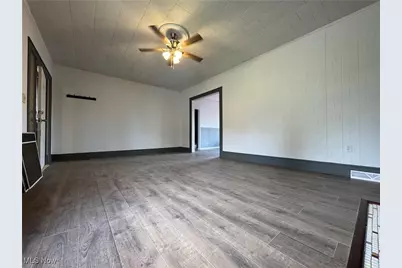 419 Saint Clair Avenue, Cadiz, OH 43907 - Photo 6