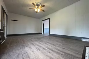 419 St Clair Ave, Cadiz, OH 43907 - Photo 6