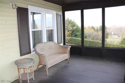 67531 Kirkwood Heights Road, Bridgeport, OH 43912 - Photo 2