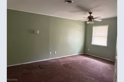 215 21st Street SE, Massillon, OH 44646 - Photo 12