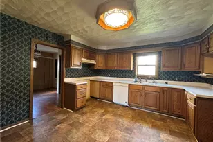 707 4th St, Brilliant, OH 43913 - Photo 2