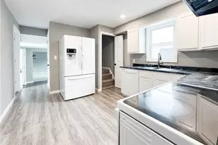 65 29th St NW, Barberton, OH 44203 - Photo 8