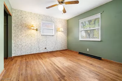 3966 Wadsworth Road, Norton, OH 44203 - Photo 16