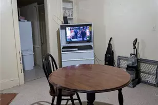 26 W York St, Akron, OH 44310 - Photo 6