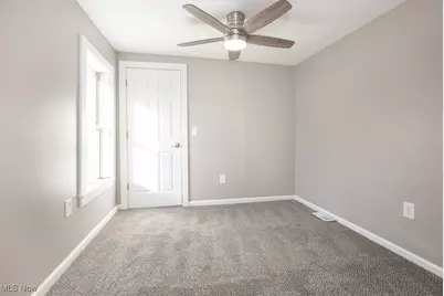 14811 Churchfield Street NW, North Lawrence, OH 44666 - Photo 28