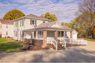 14811 Churchfield Street NW, North Lawrence, OH 44666 - Photo 2