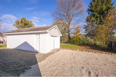 14811 Churchfield Street NW, North Lawrence, OH 44666 - Photo 30