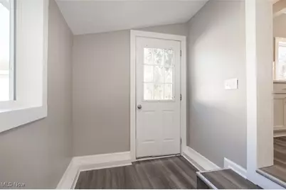 14811 Churchfield Street NW, North Lawrence, OH 44666 - Photo 10