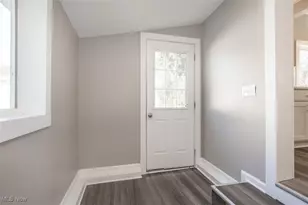 14811 Churchfield St NW, North Lawrence, OH 44666 - Photo 10