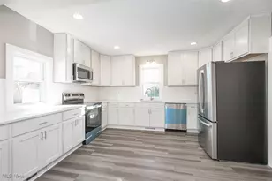 14811 Churchfield St NW, North Lawrence, OH 44666 - Photo 8