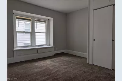 526 Wooster Road N, Barberton, OH 44203 - Photo 6