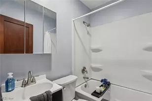 512 S Hazelwood Ave, Youngstown, OH 44509 - Photo 14