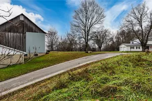 435 Croston Rd, Chesterhill, OH 43787 - Photo 2