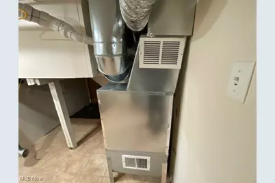 711 Euclid Avenue, Toronto, OH 43964 - Photo 34