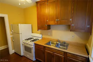 1365 Phelps Ave, Oakwood, OH 44107 - Photo 8